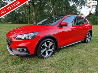 Ford FOCUS 1.5 EcoBoost Vignale / AUT / PANO-DAK / CARPLAY / DRAADLOOS TEL. OPLADEN