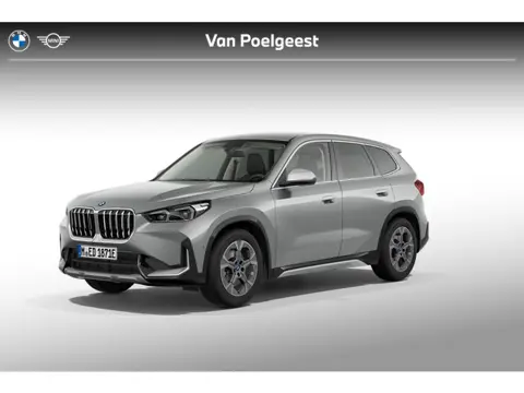 BMW iX1 xDrive30 Launch Edition | X-Line | Premium Pack | Stoelverwarming | Comfort Access