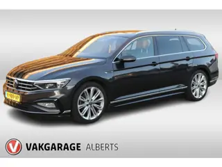Volkswagen Passat Variant 1.5 TSI R-Line Business + / Navi / Climate / Stoelverwarming / Trekhaak