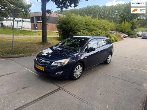 Opel Astra Sports Tourer 1.4 Turbo Selection Clima.Clima