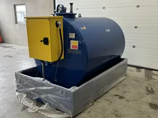 3000LTR Dieseltank met pomp en lekbak