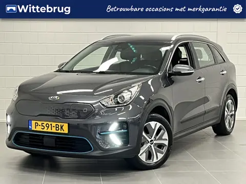 Kia e-Niro DynamicLine 64 kWh LONG RANGE | HALF LEDER | NAVIGATIE