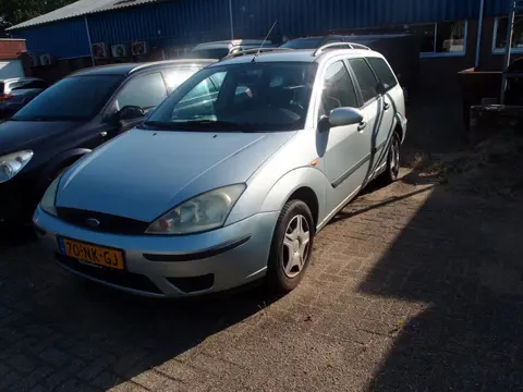 Ford Focus Wagon 1.4 I Ambiente