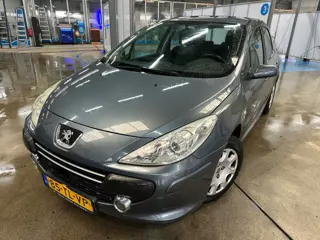 Peugeot 307 MET AIRCO & APK TOT 17-09-2026!