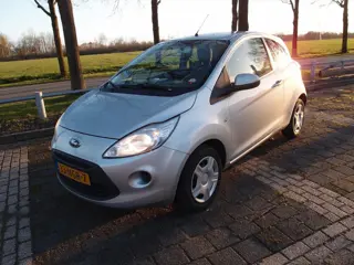 Ford Ka 1.2 51KW 2009 Limited Schade deur en scherm (r)
