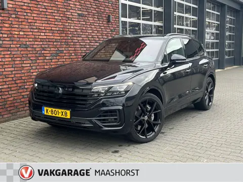 Volkswagen Touareg 3.0 TSi 4MOTION R FullOption Adapt.Cruise/360°Cam./NightVision/HUD/LuchtVering/Me