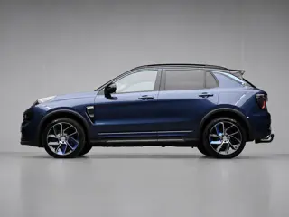 Lynk & Co 01 1.5 Sport (APPLE CARPLAY,NAVI,CAMERA,360 VIEW,CLIMATE,CRUISE,GETINT,TREKHAAK,LED,SPORTS