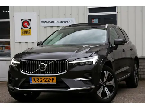 Volvo XC60 2.0 T6 Plug-in hybrid AWD Longe Range*Perfect Volvo Onderh.*Pano/Elek. Trekhaak/Leder/Sto