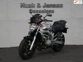 Yamaha Tour FZ6