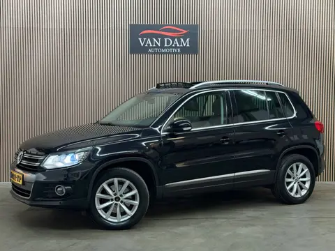 Volkswagen Tiguan 1.4 TSI Sport&Style 2012 PANO XENON CAR-PLAY