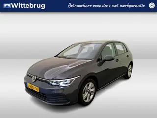 Volkswagen Golf 1.5 TSI Life Business / Navigatie / Parkeersensoren / Trekhaak afn. / LED verlichtin