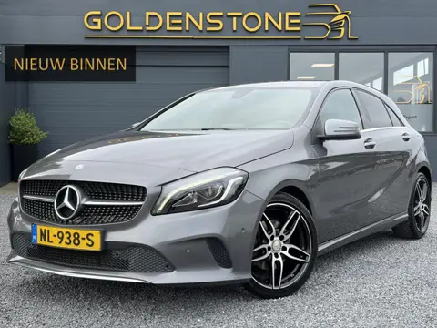 Mercedes-Benz A-klasse 180 Business Solution 2e Eigenaar,Dealer Onderhouden,Camera,Carplay,Stoelverw