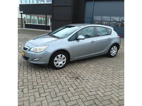 Opel Astra 1.4 Turbo Edition