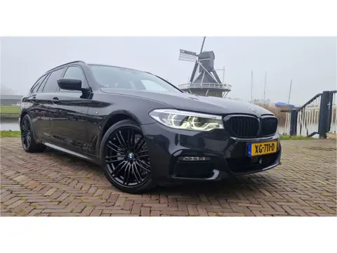 BMW 5 Serie Touring 520d High Executive ACC / M-Pakket / Virtual display / Stoel verwarming & verkoe