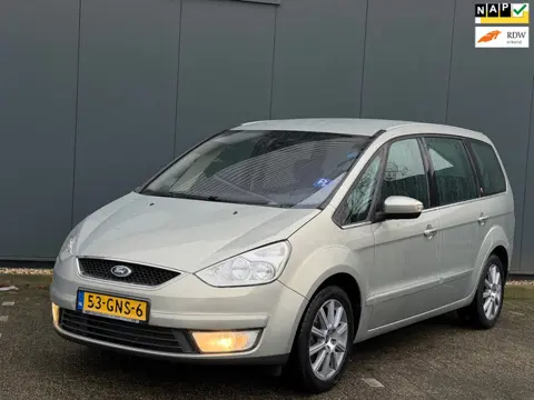 Ford Galaxy 2.0 -16V Ghia | Nap | 7Pers | Netjes