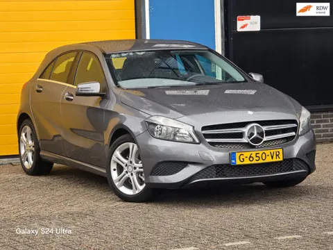 Mercedes-Benz A-klasse 180 Ambition / Airco / Stoelverwarming / Elek Pakket / Trekhaak / Allu Velgen
