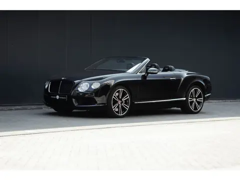 Bentley Continental GTC 4.0 V8 Mulliner