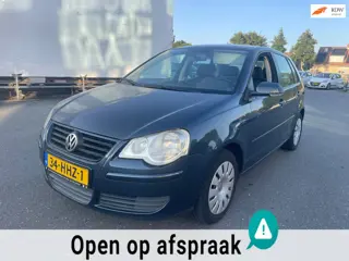 Volkswagen Polo 1.4-16V Comfortline 5drs 80PK AIRCO CRUISE