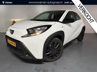 Toyota Aygo X 1.0 VVT-i S-CVT Play