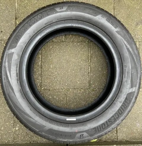 4 Nieuwe Bridgestone Turanza 6 Enliten