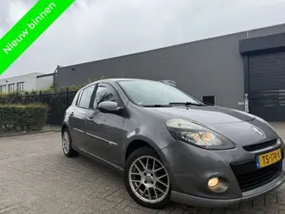 Renault Clio 1.6 GT Navi|Clima|Cruise|Stoelverwarming|GT Stoelen