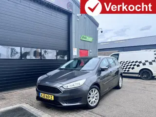 Ford FOCUS Wagon 1.0 Lease ed. Trekh|Stuur+stoelverw|Airco|Carkit