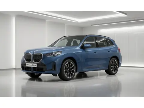 BMW X3 30e xDrive M-Sport | Panorama | Trekhaak | Driving Assistant Plus | Harman Kardon