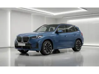 BMW X3 30e xDrive M-Sport | Panorama | Trekhaak | Driving Assistant Plus | Harman Kardon