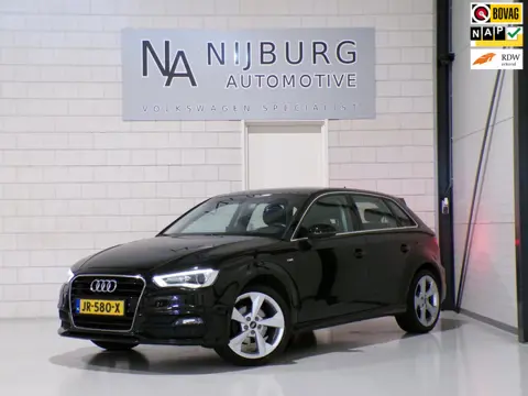 Audi A3 Sportback 1.2 TFSI S-Line Adrenalin "Origineel NL!" Xenon-LED Parkeersensoren Bluetooth Navi