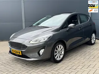 Ford Fiesta 1.0 EcoBoost Titanium / Nw Riem / Pano / Carplay