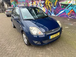 Ford Fiesta 1.4-16V Futura XL vol opties leer airco 5 deuren inklapbare spiegels elektrische ramen c