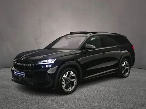 Skoda Kodiaq Sportline Business 1.5 TSI PHEV 204pk DSG Automaat Trekhaak, Panoramadak, Adaptive crui