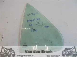 Peugeot 306 5 deurs 1993-2001 Scheerraam links achter