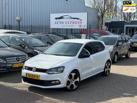 Volkswagen Polo 1.4 TSI GTI Aut/Airco/Cruise/Navi/Nap/Nieuw Apk/2 sleutels aanwezig/ 3 Maanden Garan