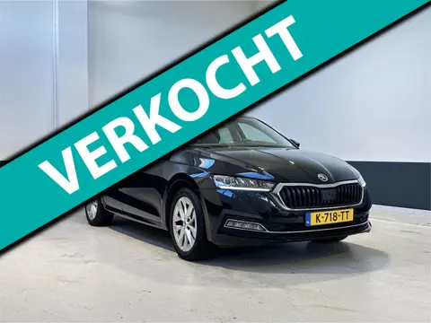Skoda Octavia Combi 1.0 e-TSI Business Edition Automaat | Apple carplay/ Andoid auto | PDC | NL | 1 