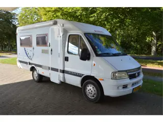 Fiat Globebus Dethlefs Halfintegraal | Toilet/Douche | scooterdrager | Zonnepaneel