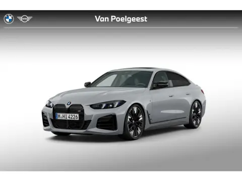 BMW 4 Serie Gran Coupé M440i xDrive | M Sportpakket Pro | Stuurwielrand verwarmd