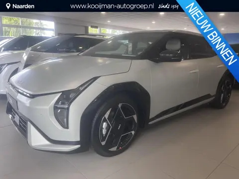 Kia EV4 GT-Line Business Edition 81.4 kWh ACTIE PRIJS!! VOORRAAD AUTO!! UNIEKE KLEUR MAT SILVER!!