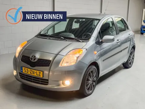 Toyota Yaris 1.3 VVTi Sol (bj 2008)