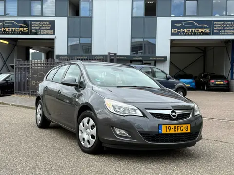 Opel Astra Sports Tourer 1.4 Turbo Edition clima nap apk zeer nette staat