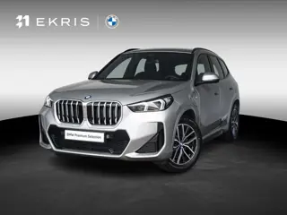 BMW X1 xDrive25e | M Sportpakket | Premium Pack | Comfort Access | Achteruitrijcamera | Stoelverwarm