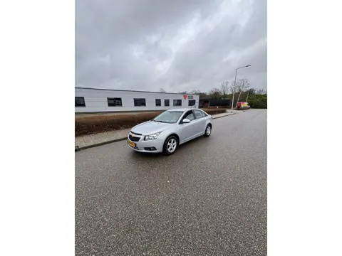 Chevrolet Cruze 1.8 LS AIRCO