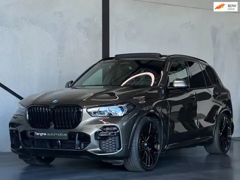 BMW X5 XDrive45e M-Sport, 4Wielbesturing, Pano, HKardon, Pro
