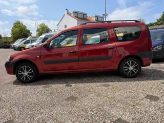 Dacia Logan MCV 1.6-16V,Lauréate,AC,7-PERSOONS