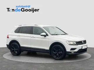 Volkswagen Tiguan 2.0 TSi 4Motion DSG 190 PK | EL. TREKHAAK | STANDKACHEL | CAMERA | 18" |
