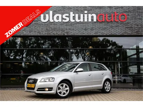 Audi A3 Sportback 1.2 TFSI Attraction Advance , Cruise control,