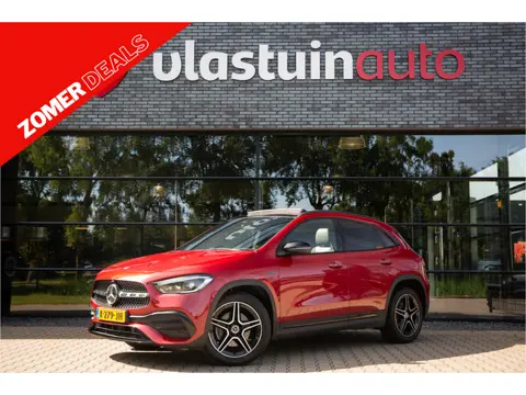 Mercedes-Benz GLA 250 e Business Solution AMG Limited , Panoramadak, Trekhaak, Sfeerverlichting,