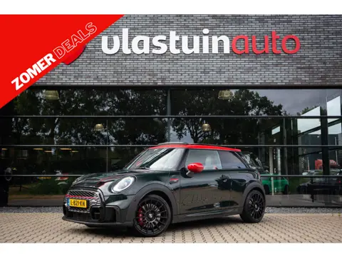 MINI 3-deurs 2.0 John Cooper Works 231PK , Facelift, Track Pack, Panoramadak, Leder, Harman/Kardon,