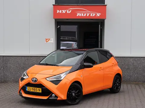 Toyota Aygo 1.0 VVT-i x-cite navi LM camera org NL
