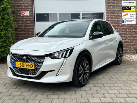 Peugeot E-208 EV GT Pack 50 kWh|Pano|Leer\Alcant|Stoelverw|SOH91%|